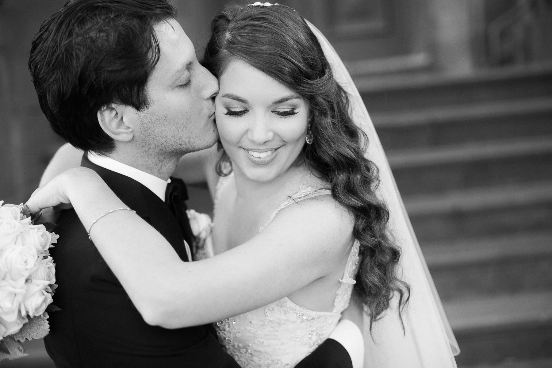 Wedding at Carousel Albert Park lovers